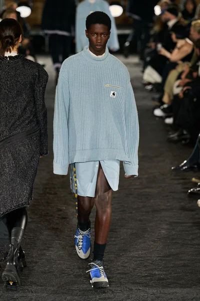 Look 24